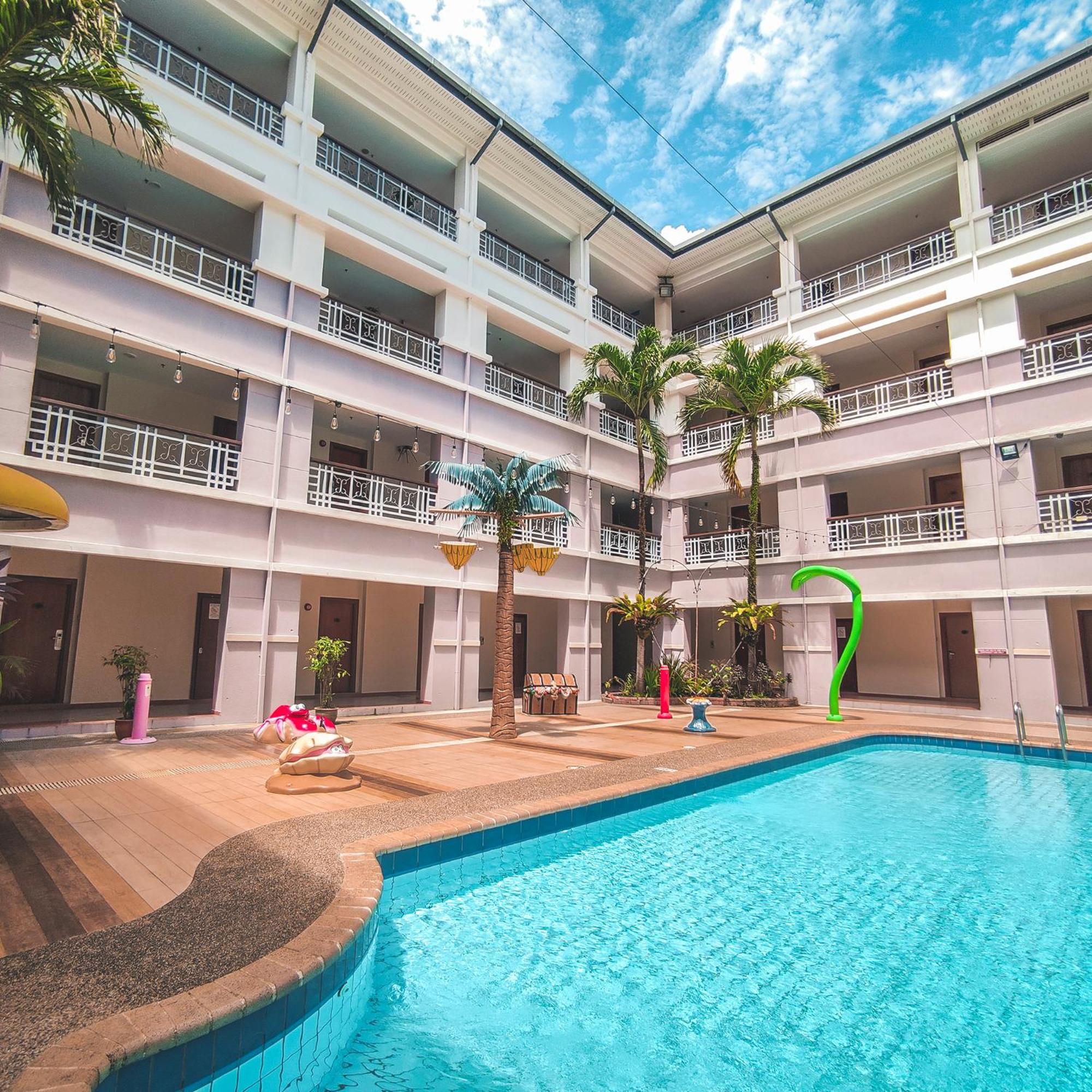 Starlodge Kampong Jerudong Exterior foto